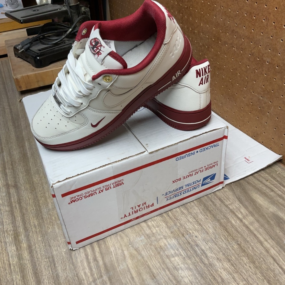 Nike Air Men's White and Burgundy Sneakers